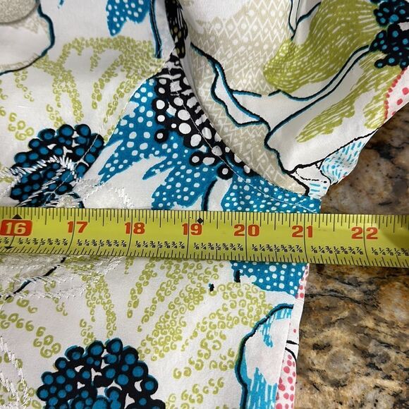 Chico’s Silk Colorful Floral Embroidery Blazer Jacket Size 12 - Picture 7 of 9